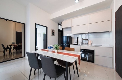 Taman Century Apartment | Space Residency by A-Walk 100m to KSL
