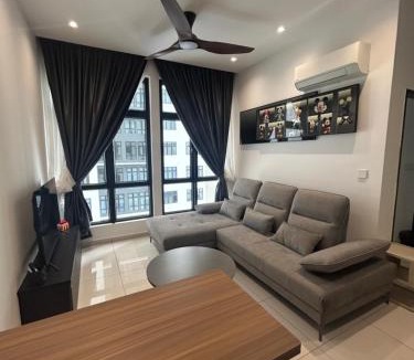 Taman Century Apartment | Space residency Mickey Mouse Near KSL