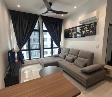 Taman Century Apartment | Space residency Mickey Mouse Near KSL
