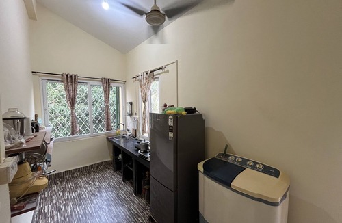 Candolim Apartment | Spacious 100 sq m one-bedroom apartment close to the sea, bright and comfortable