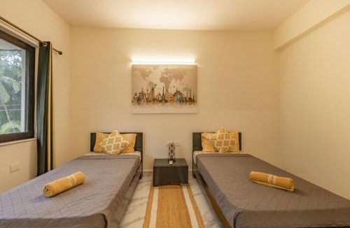 Fatrade Apartment | Spacious 2BHK 5 Min Walk To Zalor Beach