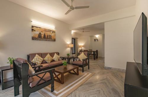 Fatrade Apartment | Spacious 2BHK 5 Min Walk To Zalor Beach