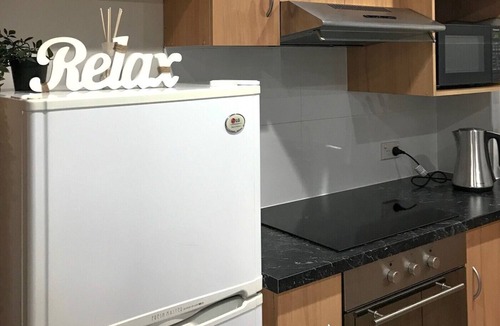 North Adelaide Apartment | Spacious, 2BR Modern Apartment on Melbourne St - Perfect location, Free WIFI