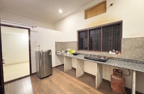 Varanasi House | Spacious 3BHK Family Suite ✨ | Luxury Living by The Wings Home