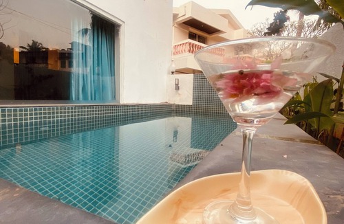 Candolim House | Spacious 4-bedroom house in charming Goa with AC, WiFi