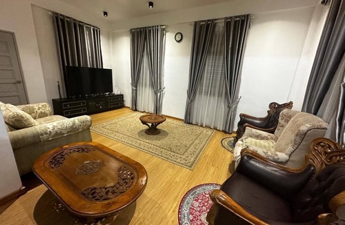 Bandar Baru Uda House | Spacious 6-bedroom house in brilliant Johor Bahru with AC