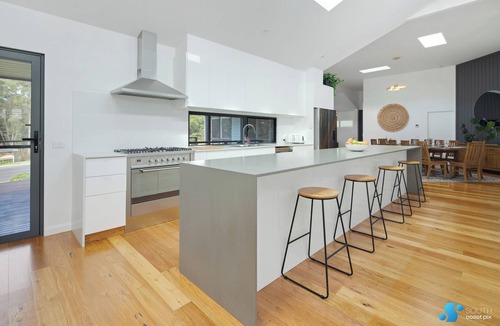 Moruya Heads House | SPACIOUS COASTAL GETAWAY nSpa, close to beach & river, mountain bike suitable