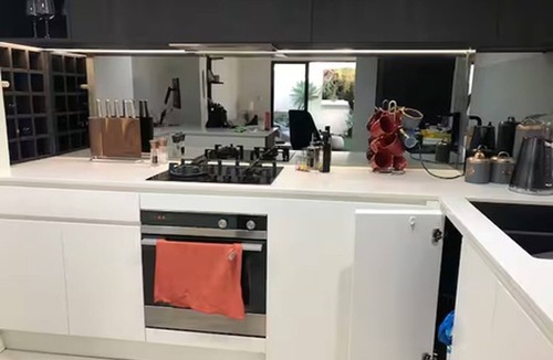 Bondi Apartment | Spacious Garden Apartment in the Heart of Bondi – Walk to Beach + Parking