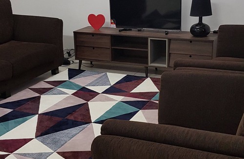 Sepang House | Spacious home near KLIA & Sepang Circuit