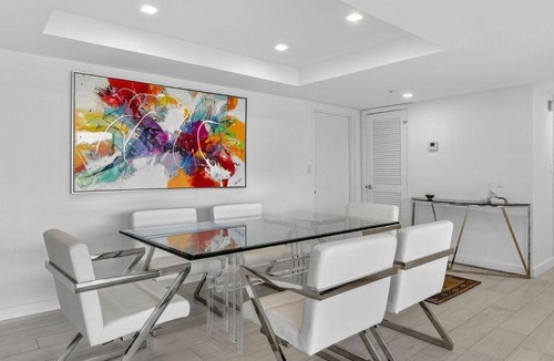 Boca Raton Apartment | Spacious Lakeside Condo with Resort-Style Amenities