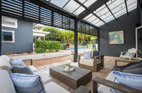 Collaroy House | Spacious Oceanview Escape with Pool & Cabana