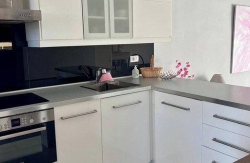 Callao Salvaje Apartment | Spacious seafront apartment with terrace & pool, 20 m from the sea