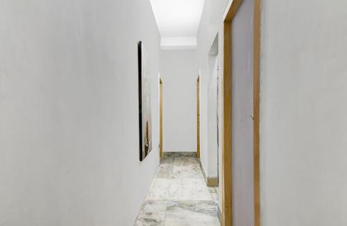 Sector II Hotel | SPOT ON The Orchid Residency