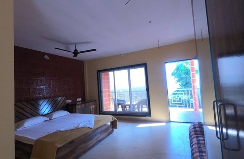 Murud Hotel | Spring Nature Stay