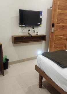 Hosur Hotel | SRI KRISHNA LODGE