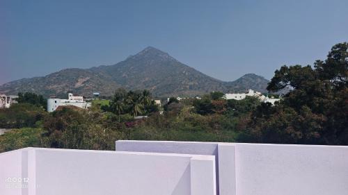 Tiruvannamalai House | Sri Lakshmi's Home