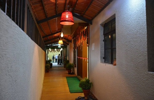 Gondia Hotel | Sri Shivam Hotel
