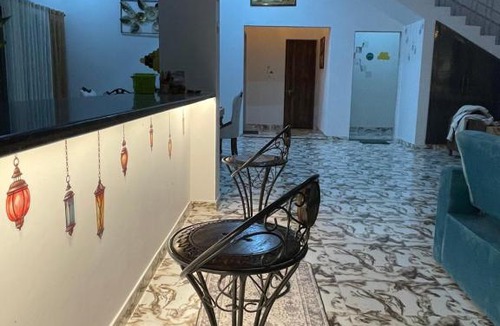 Talab Hotel | Srivan Homestay