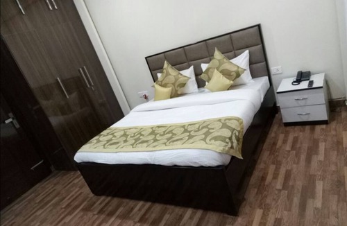 Greater Noida House | SRM House