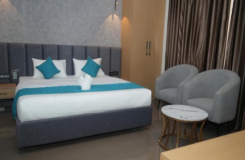 Tekkali Hotel | SSS FORTUNE SUITS & Conventions