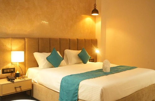 Tekkali Hotel | SSS FORTUNE SUITS & Conventions
