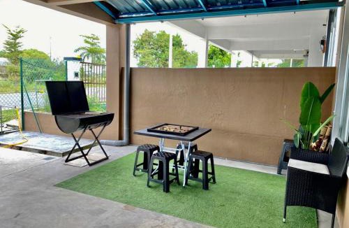 Sungai Baru Tengah House | ST2167 Arfa Permata Homestay