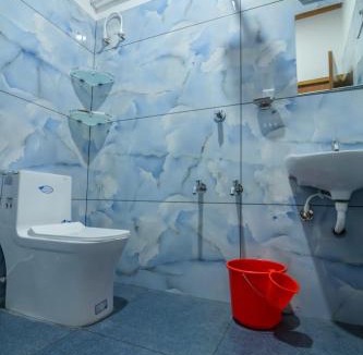 Kumbalam House | Star Inn