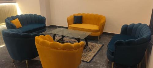Lansdowne Hotel | Starry Hills Resort