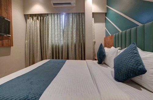 Andheri East Hotel | Starville Hotel