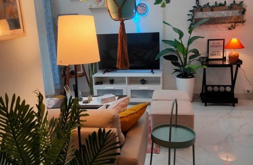 Ranwar Apartment | Stay-by-the-bay, 2bed garden apt with lounge bdrm