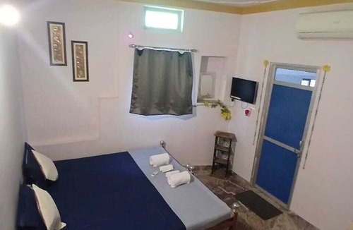 Udaipur District Resort | Stayostel