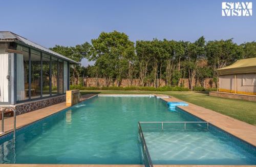 Gurugram Villa | StayVista at Kaimalgarh Aravalli Estate with Private Pool & Lake