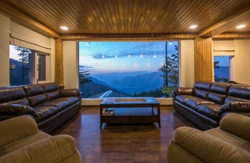 Shimla Villa | StayVista at The Corner House - Pet Friendly Villa