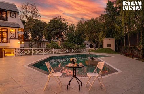 Gurugram Villa | StayVista at The Ivory Courtyard with Pool & BBQ