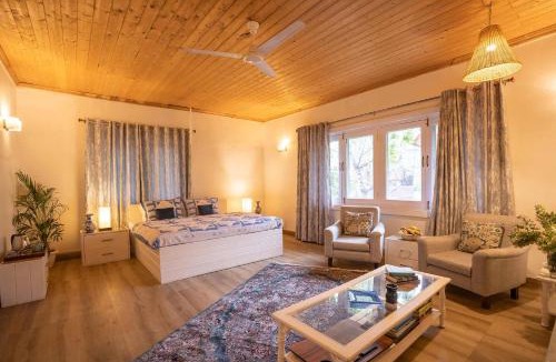 Srinagar Villa | StayVista at Waterside Estate