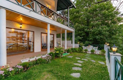 The Mall Road Villa | StayVista Mellow Cottage Scenic view near Mall Road
