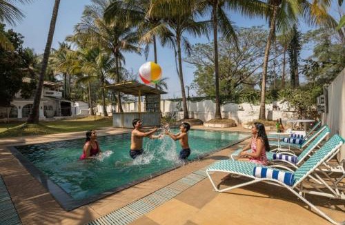 Karjat Villa | StayVista's Casa Blanca - Modern elegance with a pool, spacious lawn & diverse activities