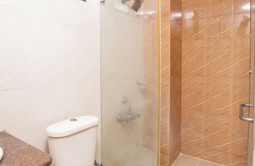 Teynampet Hotel | Stayz Inn US Embassy