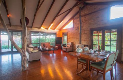 Possum Brush Apartment | Stone Cottage