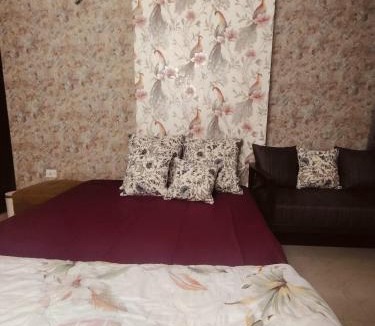 Ghaziabad House | StudeXO