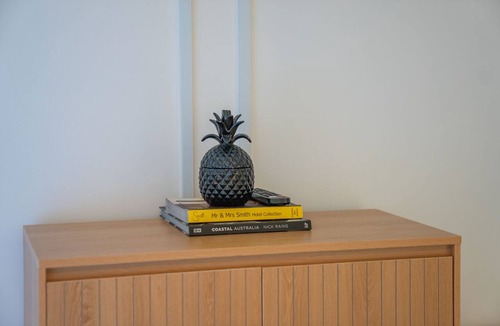 Point Lookout Apartment | Studio 9 - Location Location Location!