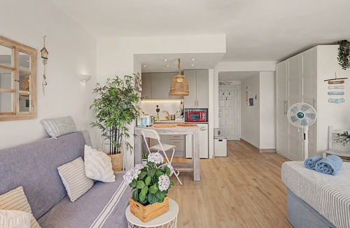 Calonge Apartment | Studio Apartment "Costa Brava Beach" with Sea View, 2 Private Terraces & Wi-Fi
