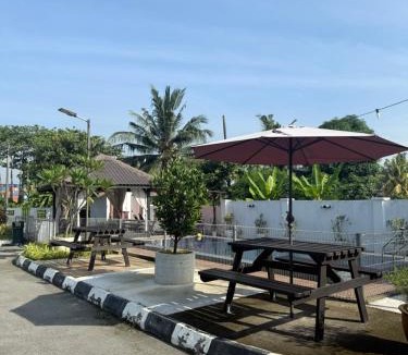 Pulau Indah Hostel | Studio Suite II Sani Villa Legacy