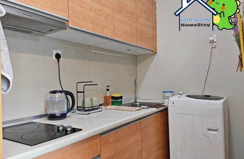 Taman Mount Austin Apartment | Studio unit balcony Palazio Mount Austin IKEA AEON TOPPEN by GDRAGON HomeStay