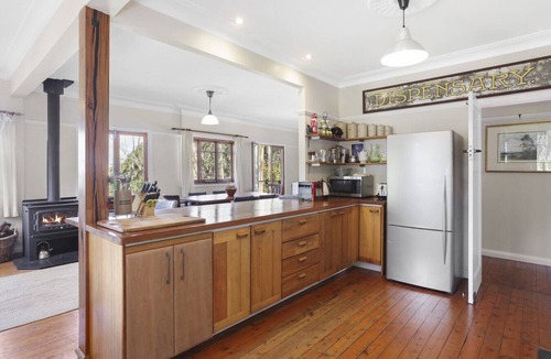 Blackheath House | Stunning Private Escarpment House and Property