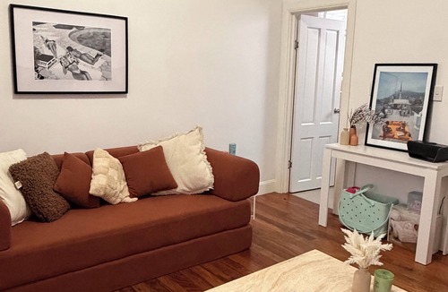 Bondi Apartment | Styled Bondi one-bed | 15 min walk to beach, cafés 2 mins & Westfield nearby.