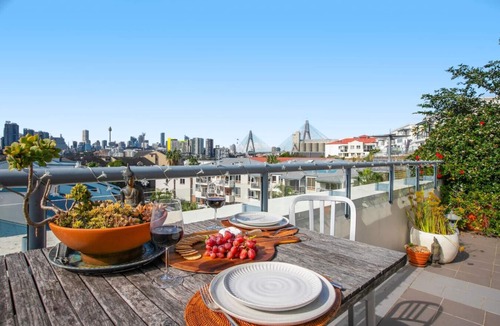 Balmain House | Stylish Balmain Townhouse with Pool & City Views