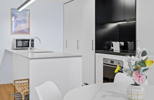 Dickson Apartment | Stylish Dickson 1BR Perfect for Business and Leisure