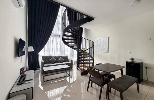 Malacca City Apartment | Stylish Melaka Duplex Near Jonker St