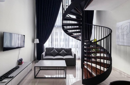 Malacca City Apartment | Stylish Melaka Duplex Near Jonker St